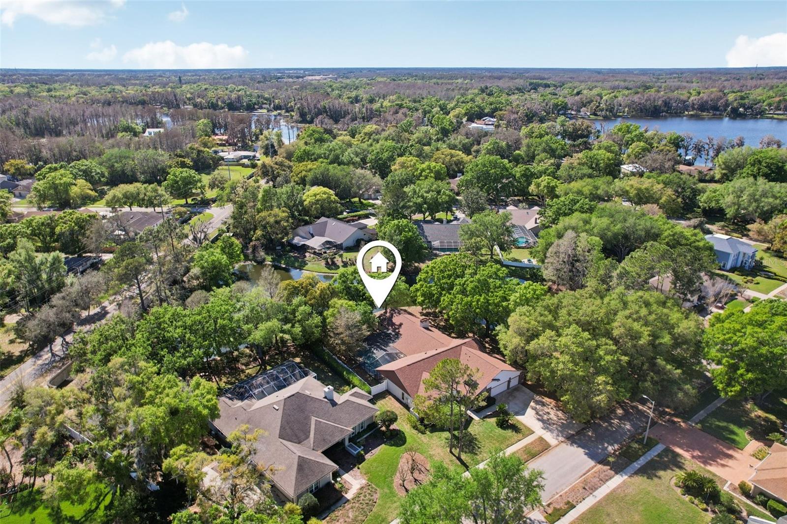 THE MANORS AT CRYSTAL LAKES - Residential