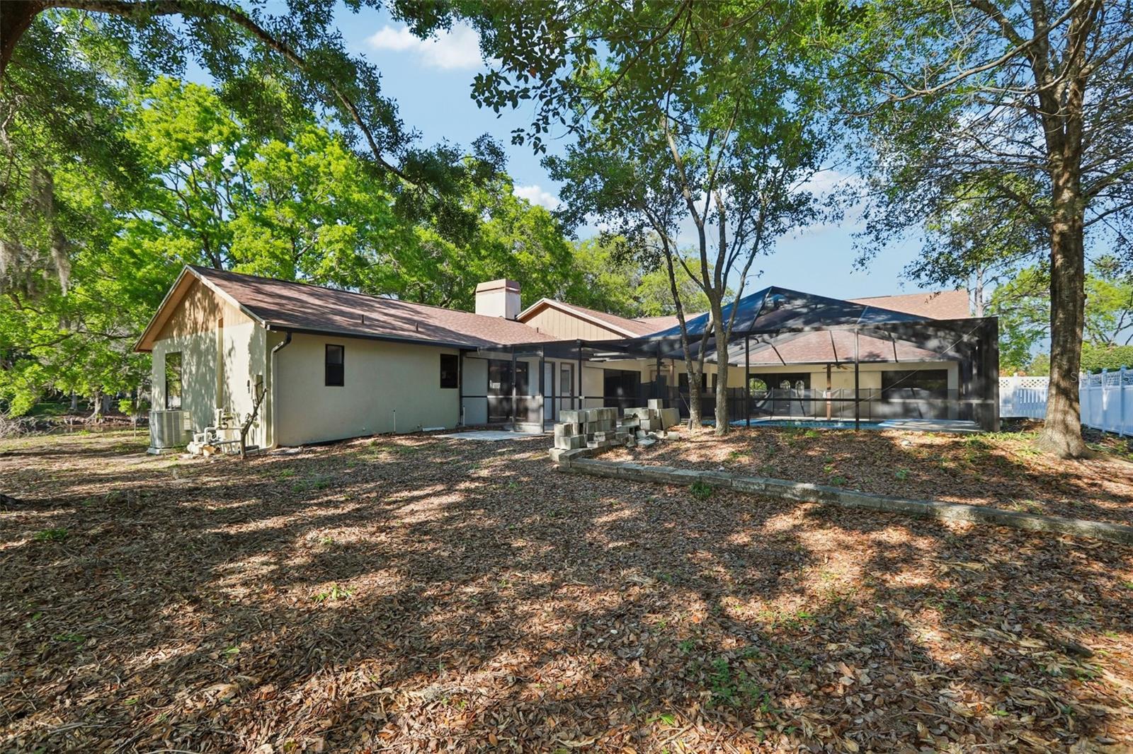 THE MANORS AT CRYSTAL LAKES - Residential