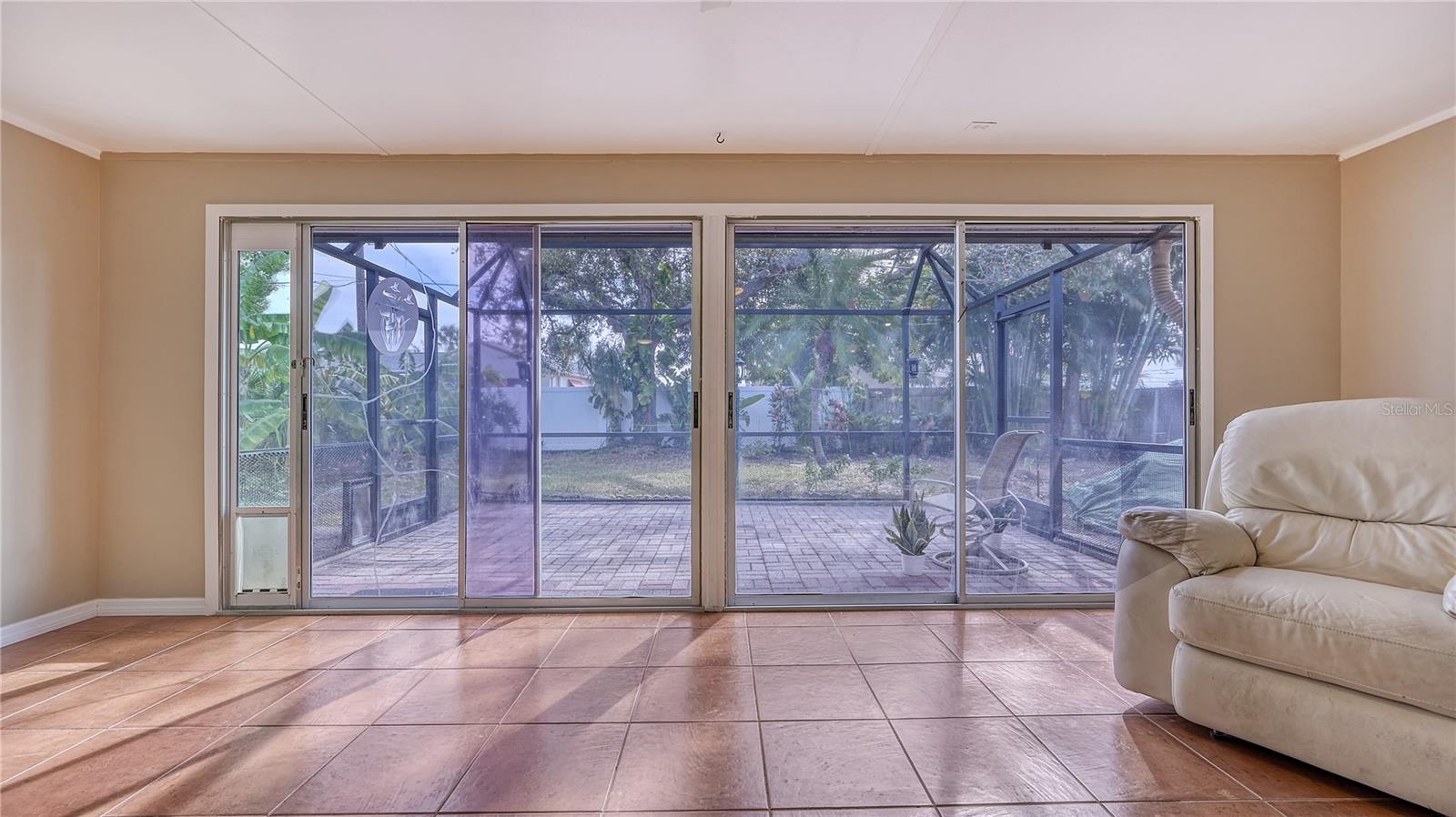 VENICE EAST 5TH ADD - Residential