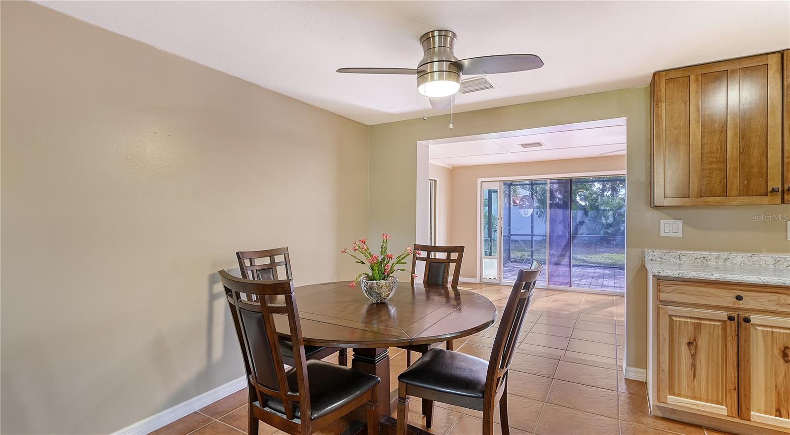 VENICE EAST 5TH ADD - Residential