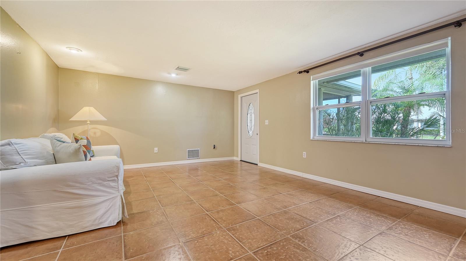 VENICE EAST 5TH ADD - Residential