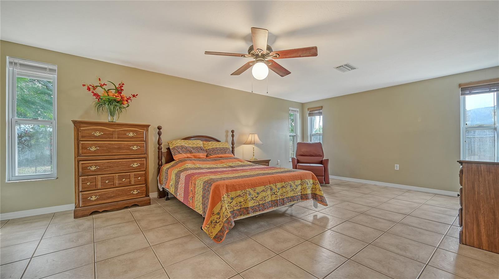 VENICE EAST 5TH ADD - Residential