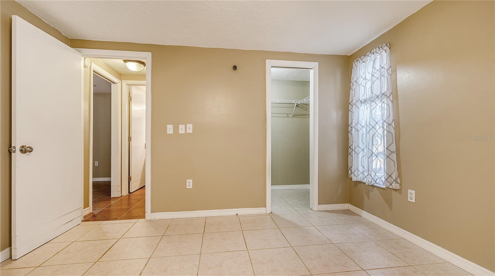 VENICE EAST 5TH ADD - Residential