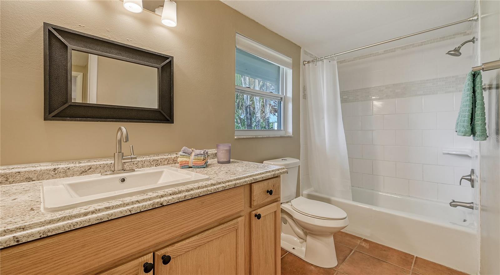 VENICE EAST 5TH ADD - Residential