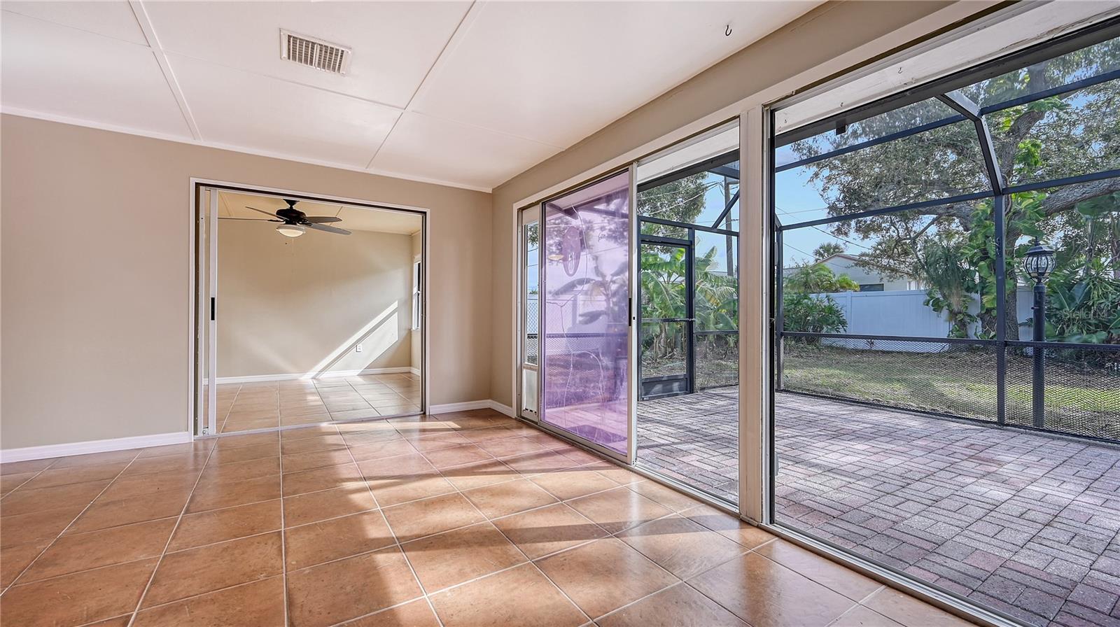 VENICE EAST 5TH ADD - Residential