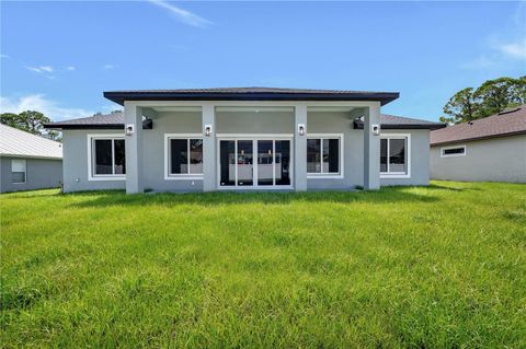 A home in NORTH PORT