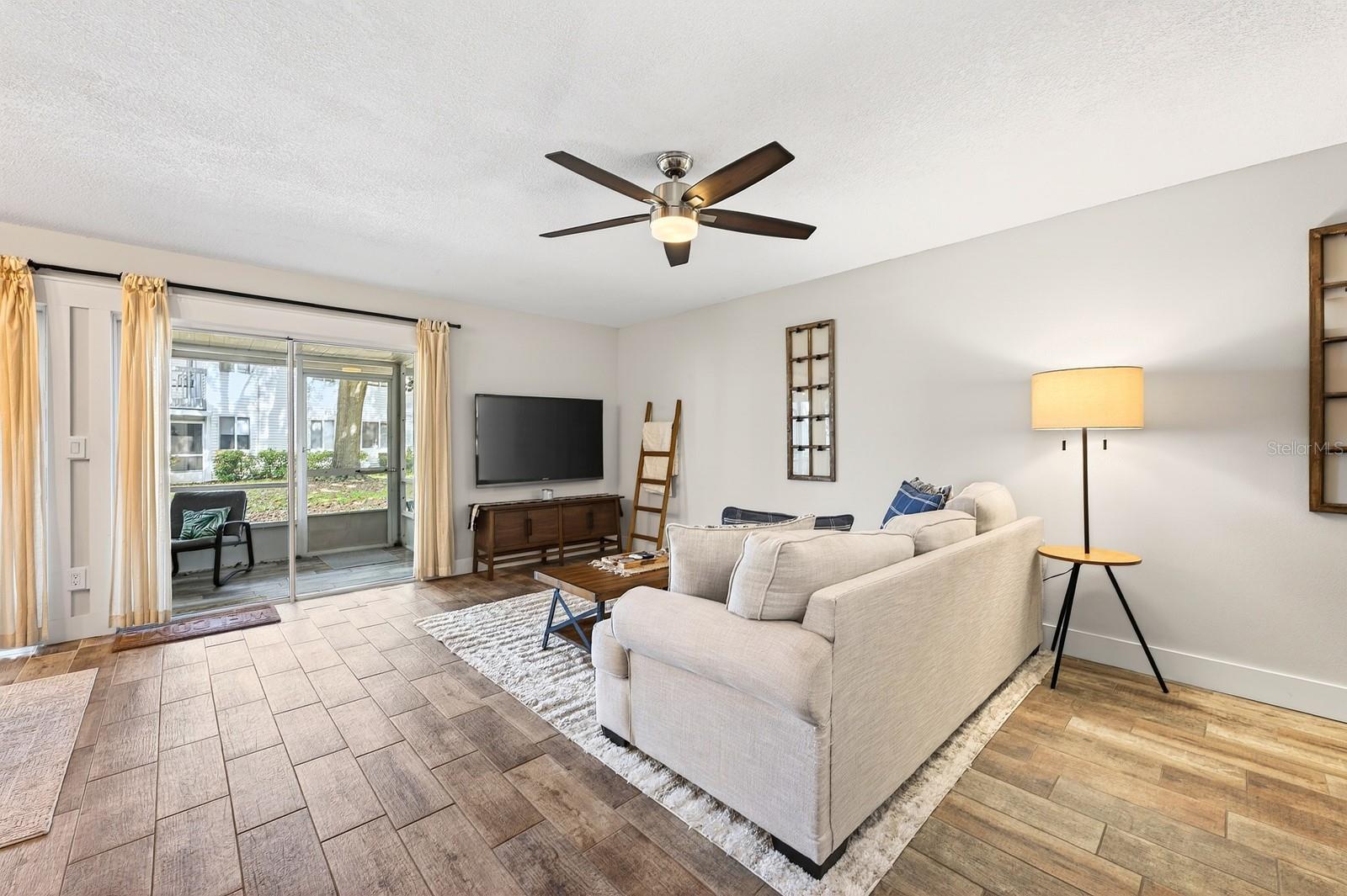 2412 TACK ROOM LANE 6