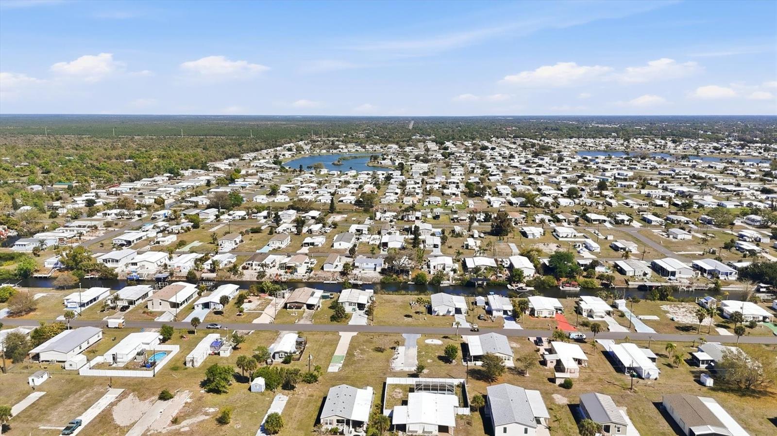 HOLIDAY MOB ESTATES 1ST ADD - Land