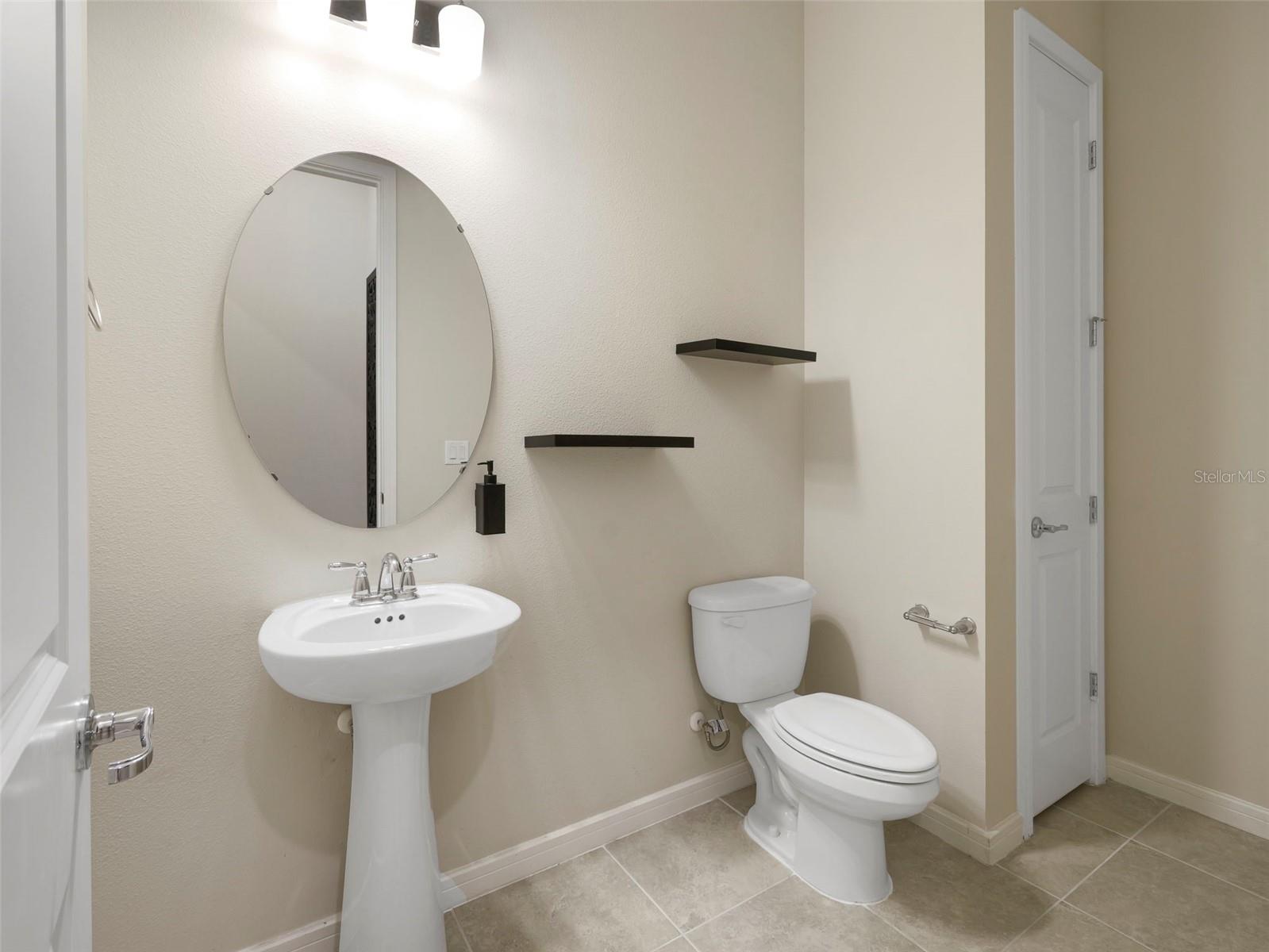 SAVANNAH PALMS - Residential