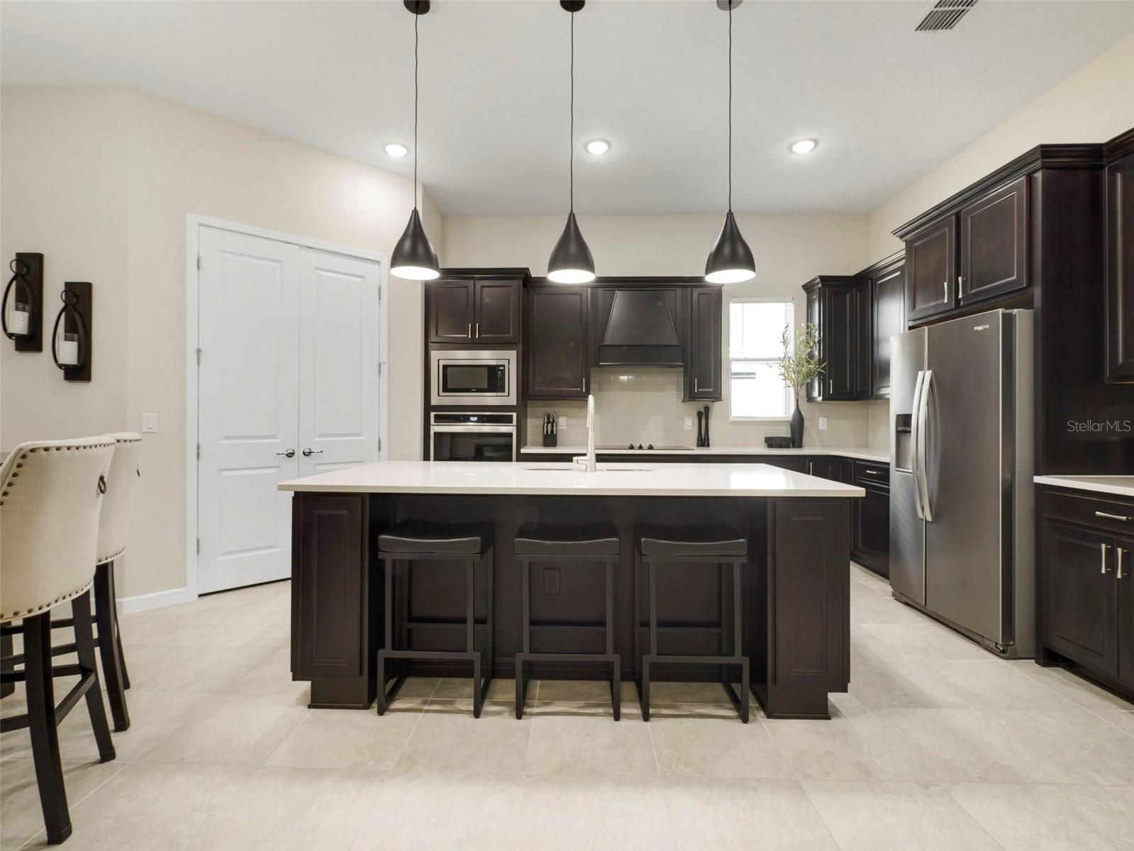 SAVANNAH PALMS - Residential