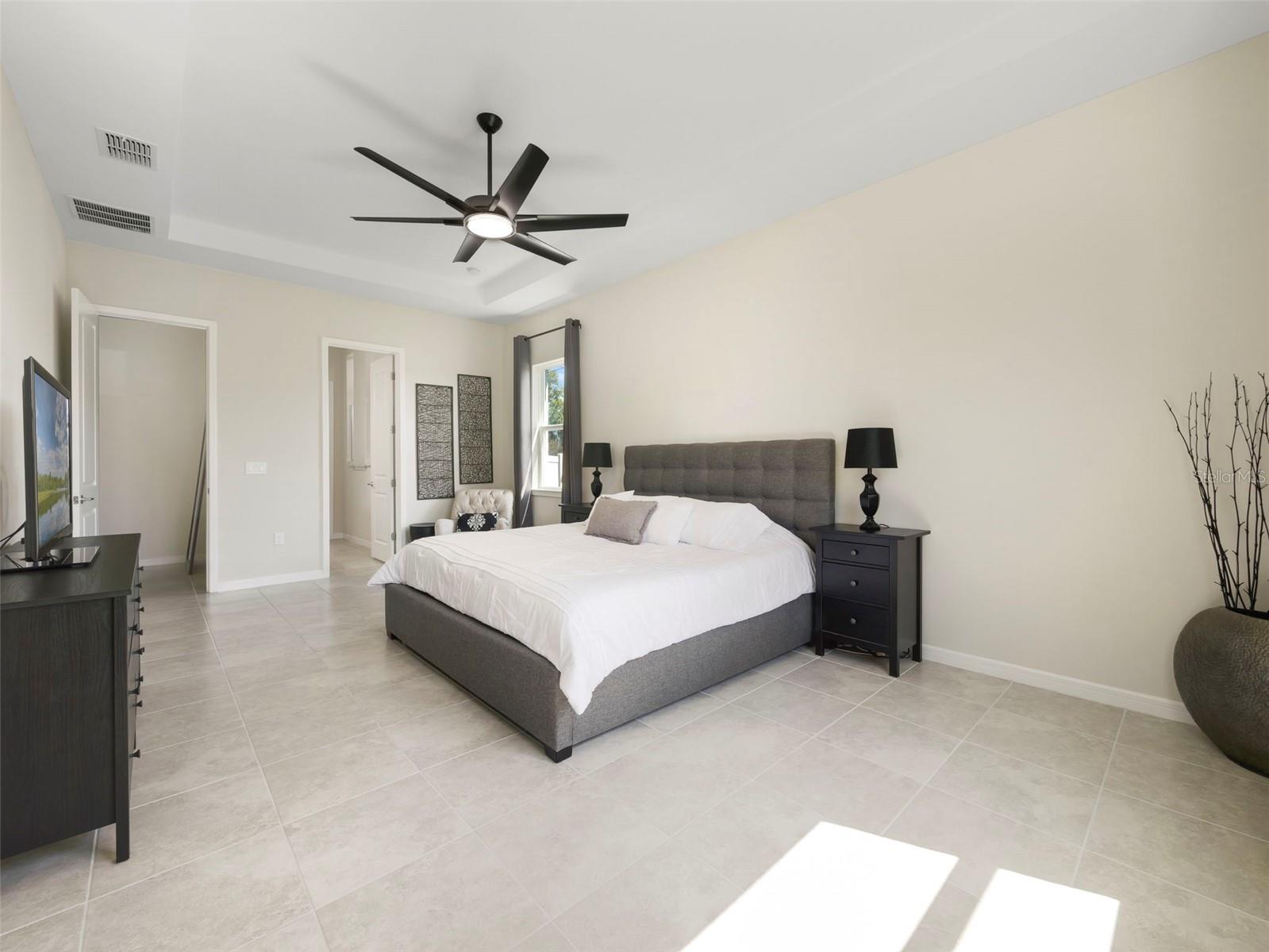 SAVANNAH PALMS - Residential