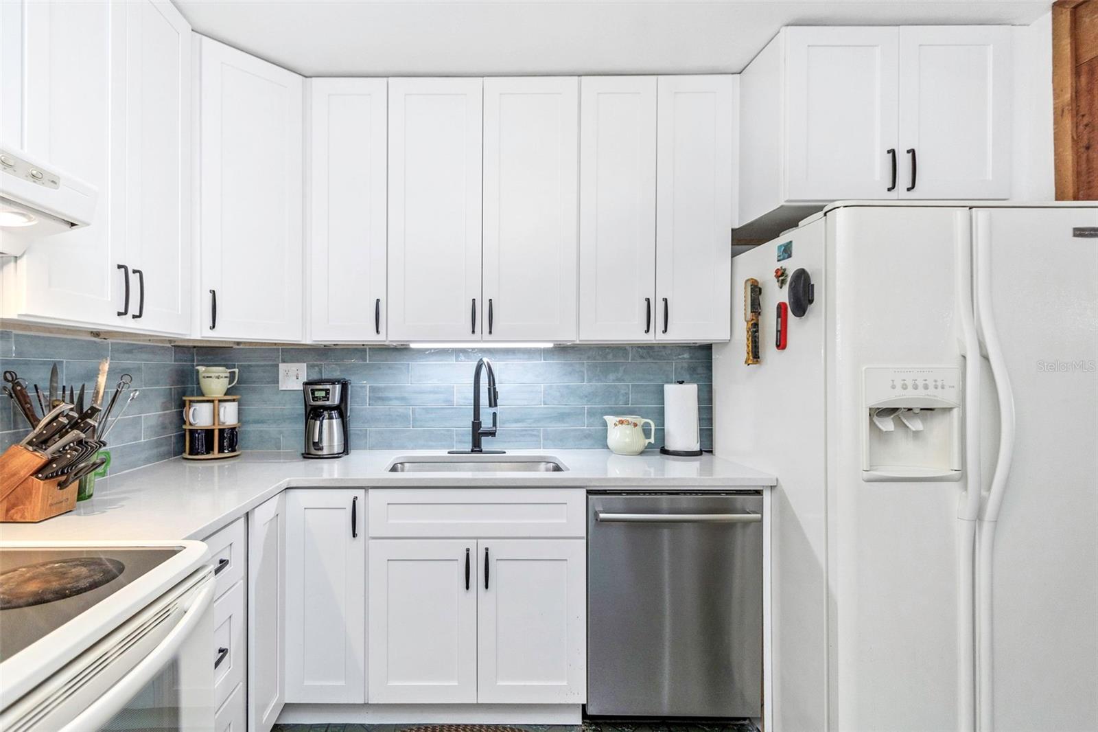 PASADENA ESTATES SEC H - Residential