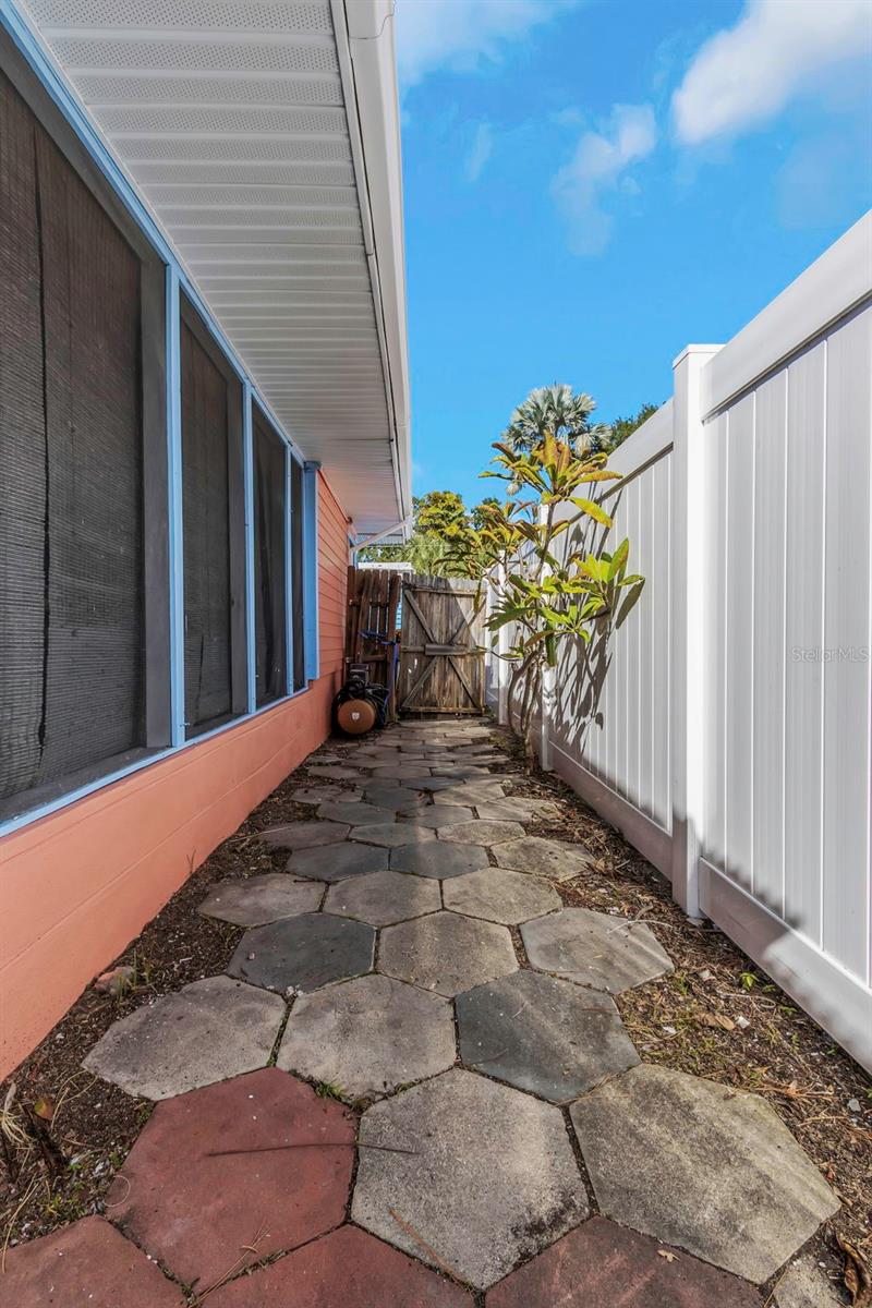 PASADENA ESTATES SEC H - Residential