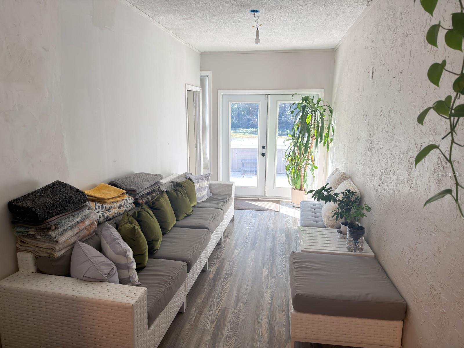 TIFFANY ACRES - Residential