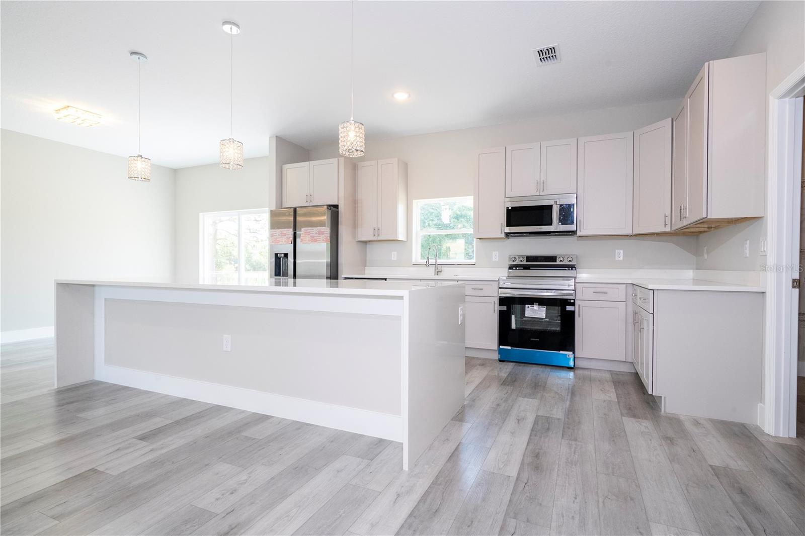 SPRING LAKE VILLAGE III PB 9-PG 54 LOT 29 BLK Q - Residential Lease