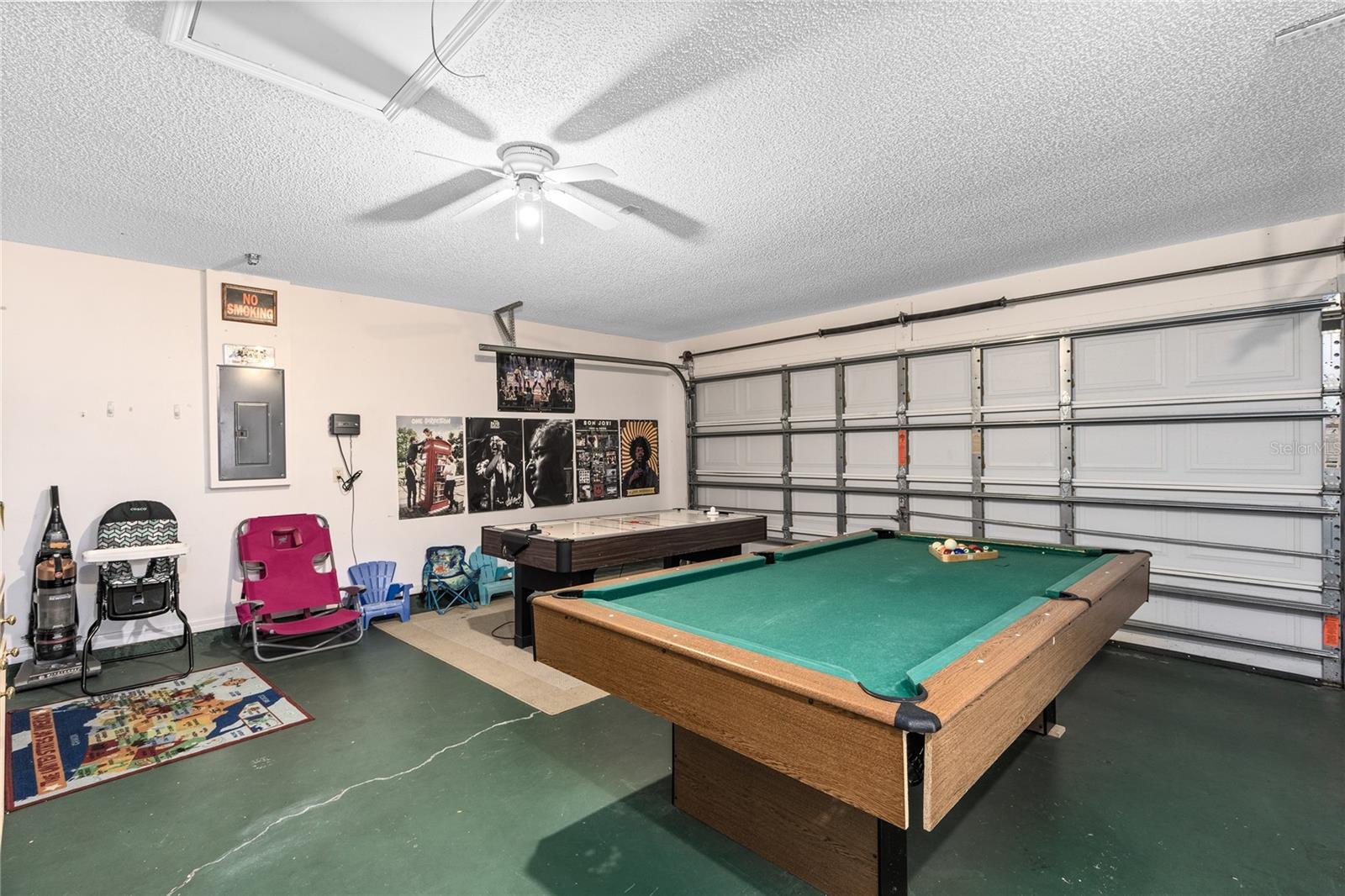 CLEAR CREEK - Residential