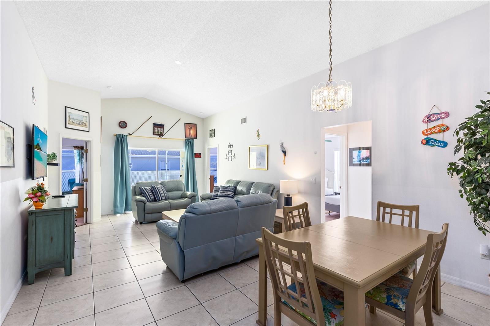 CLEAR CREEK - Residential