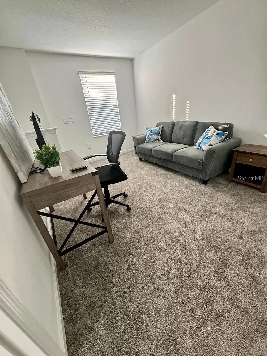 RANCHES/LK MCLEOD I - Residential Lease
