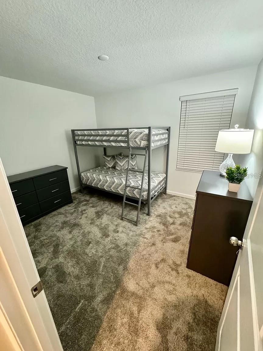 RANCHES/LK MCLEOD I - Residential Lease