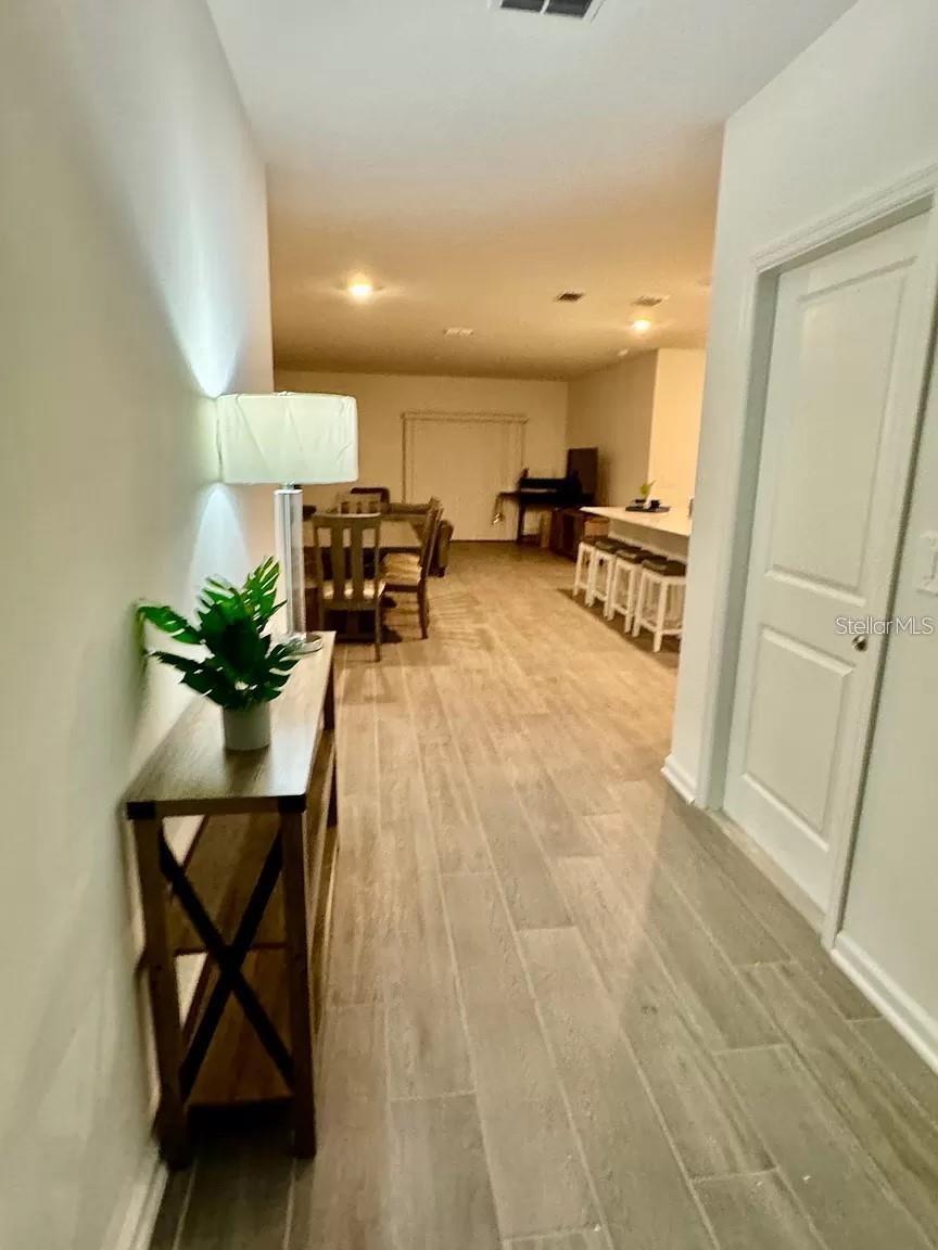 RANCHES/LK MCLEOD I - Residential Lease