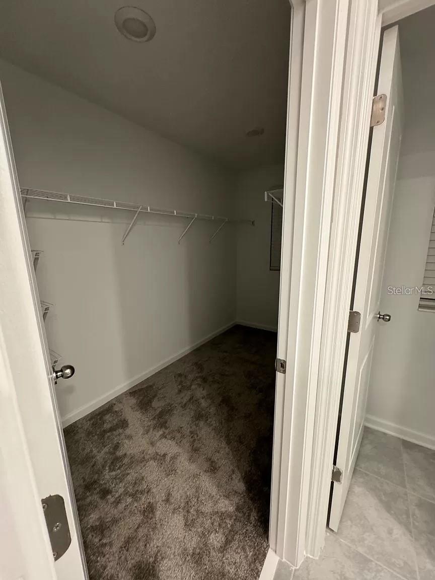 RANCHES/LK MCLEOD I - Residential Lease