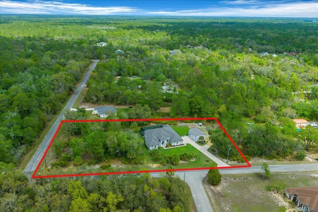 Photo of 11667 W Bluebell Drive, Crystal River, FL 34428 (MLS # OM722401)