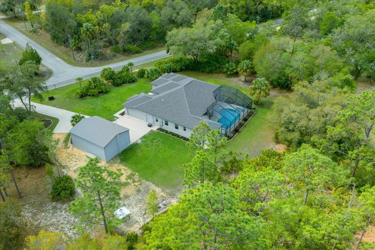 CRYSTAL MANOR UNIT 02 - Residential