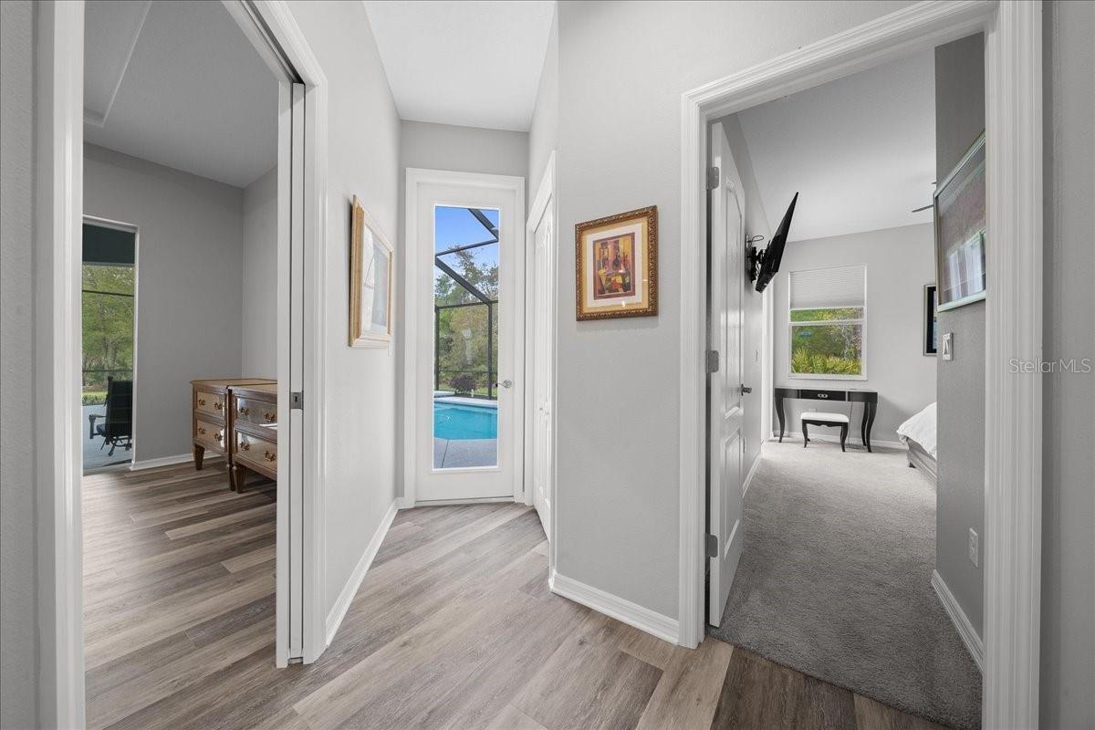 CRYSTAL MANOR UNIT 02 - Residential