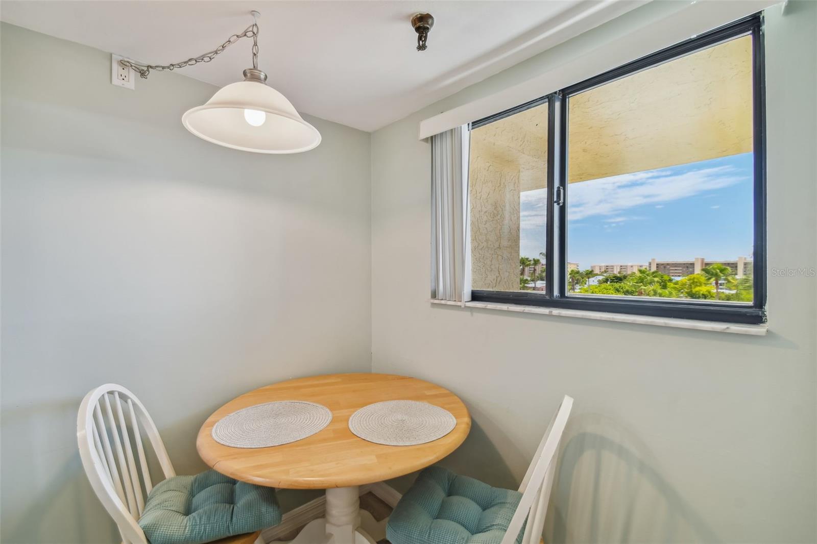 BOCA VISTA CONDO - Residential Lease