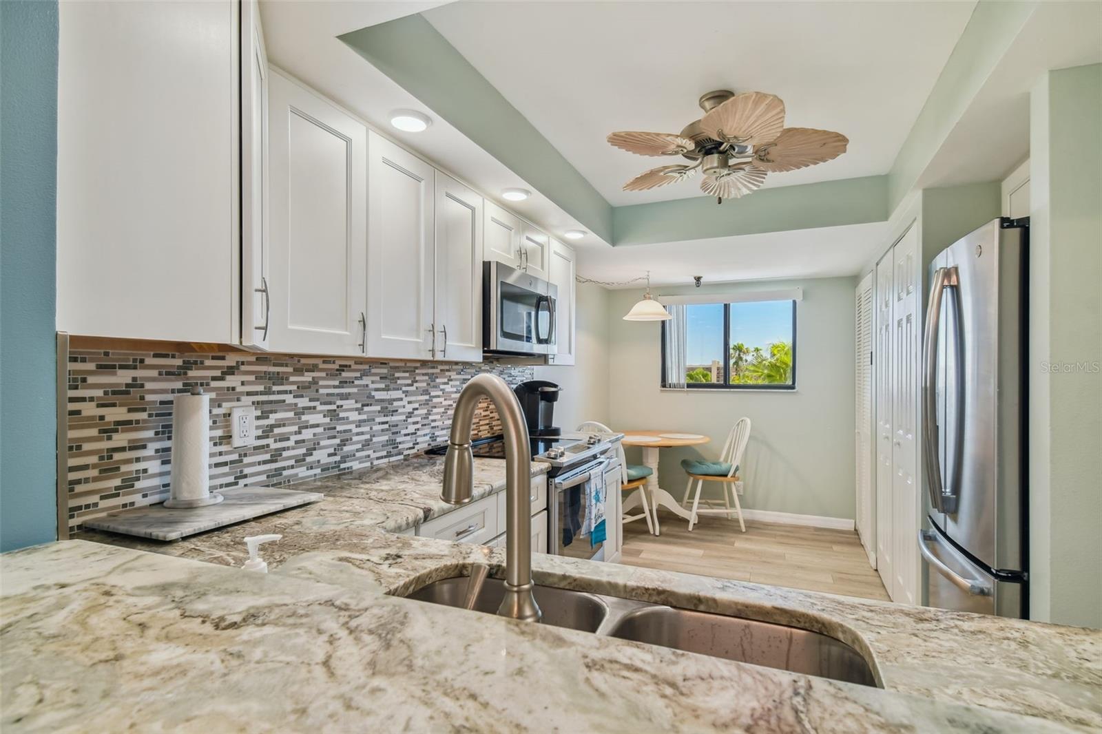 BOCA VISTA CONDO - Residential Lease