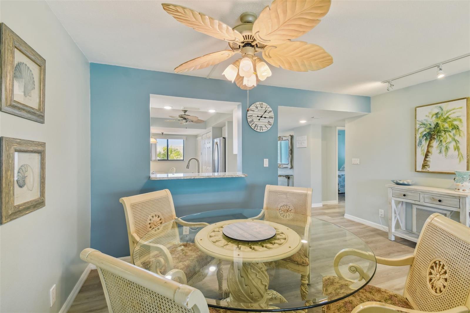 BOCA VISTA CONDO - Residential Lease