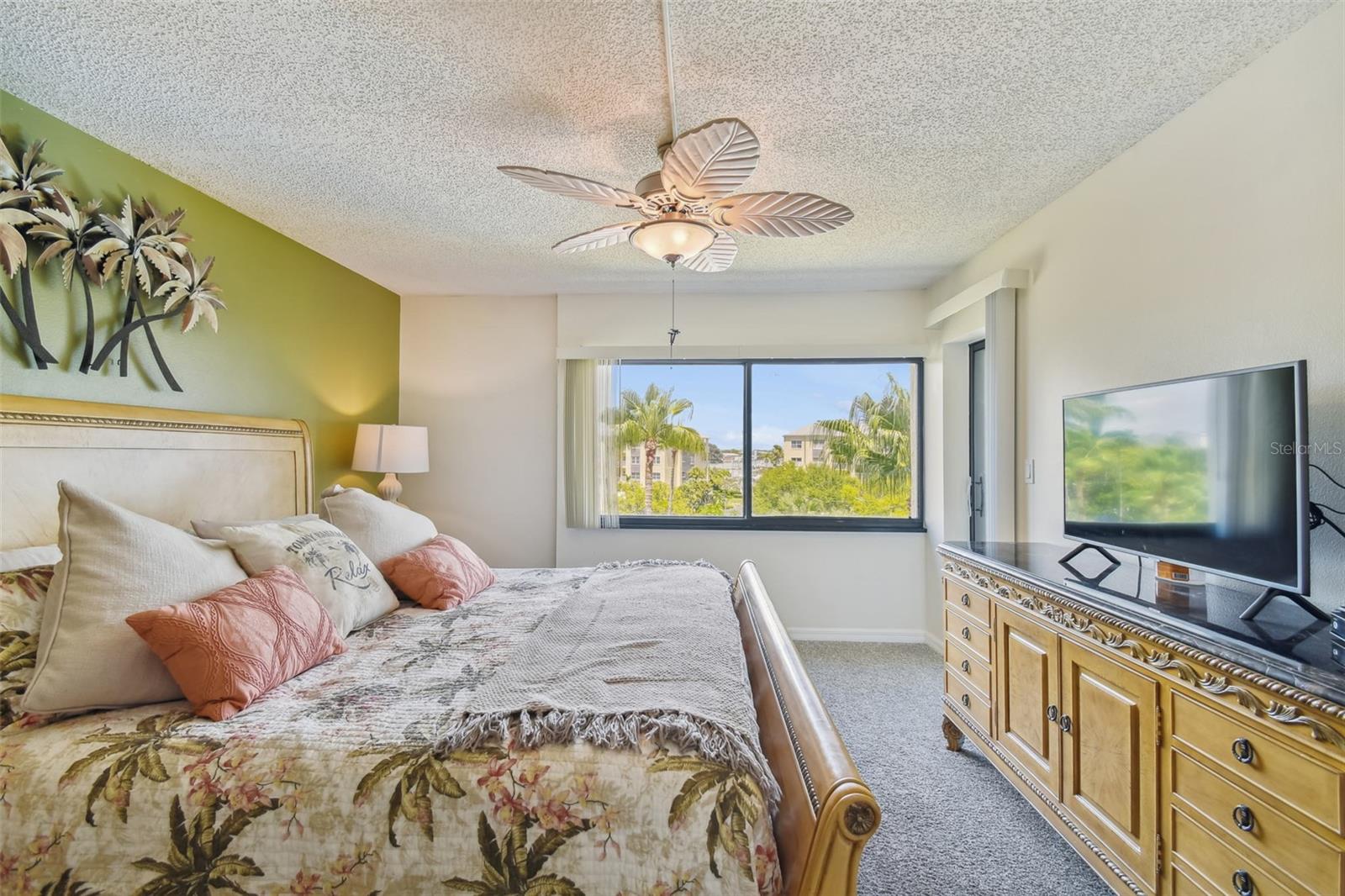 BOCA VISTA CONDO - Residential Lease