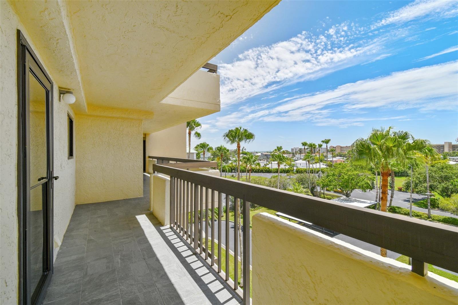 BOCA VISTA CONDO - Residential Lease