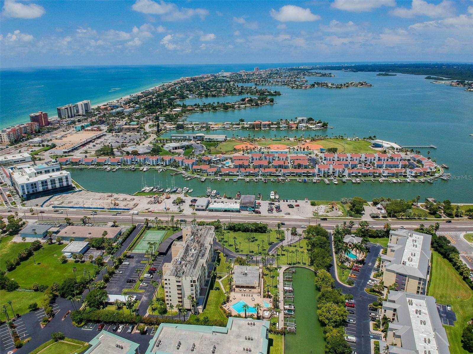 BOCA VISTA CONDO - Residential Lease