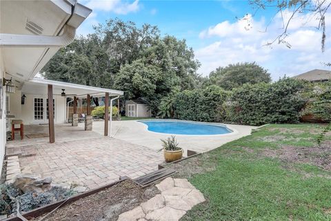 A home in MOUNT DORA