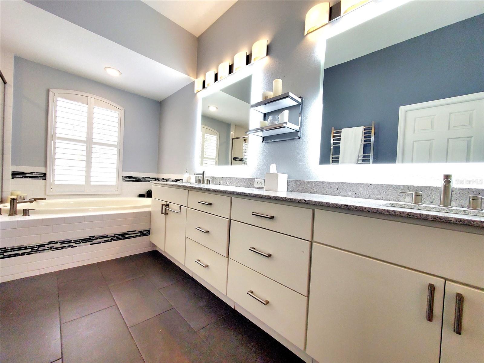 TREE TOPS PH 1 - Residential