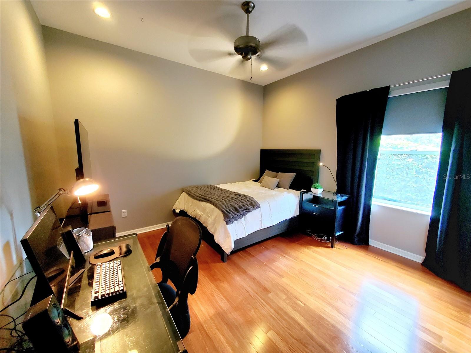 TREE TOPS PH 1 - Residential