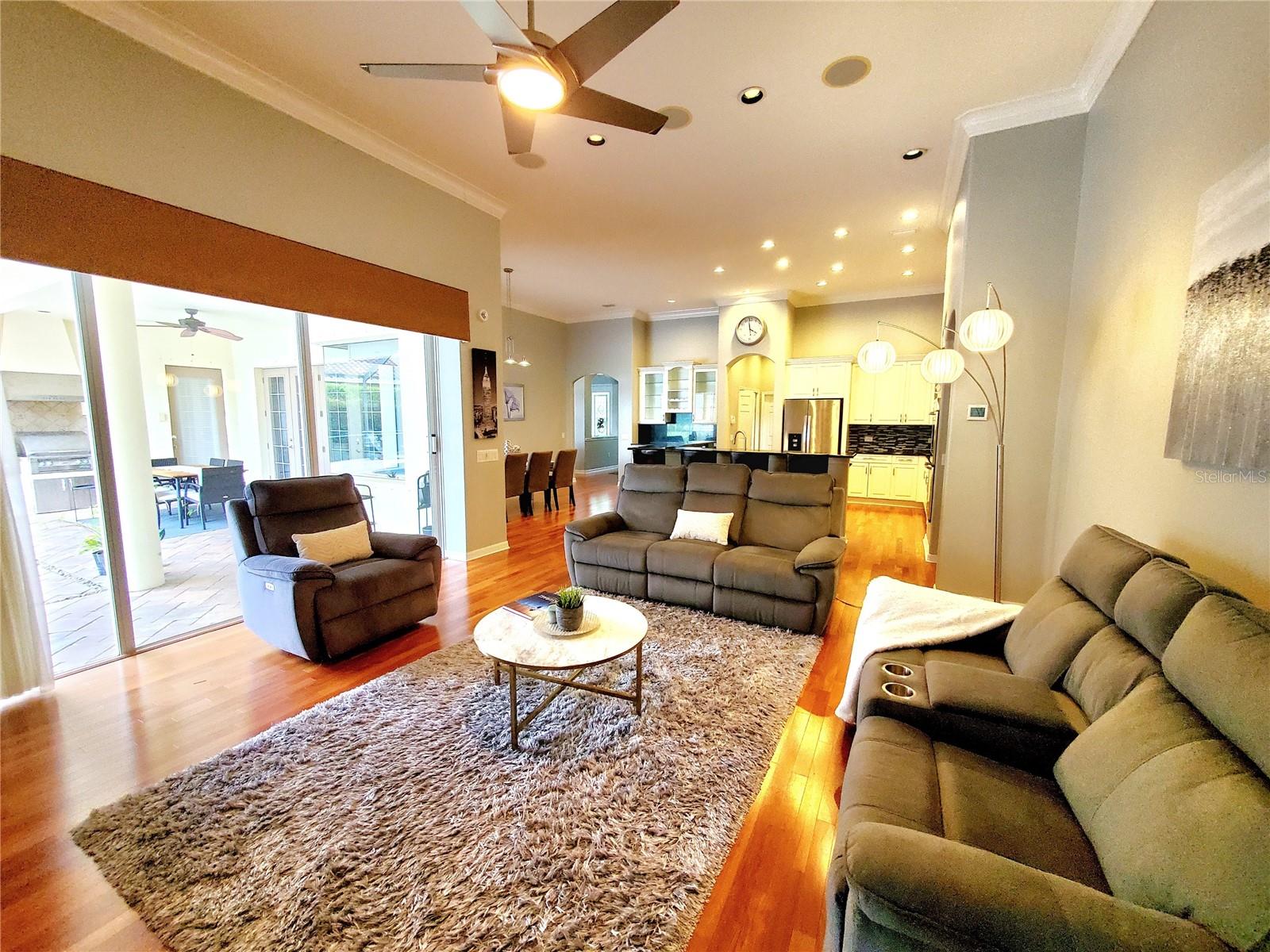 TREE TOPS PH 1 - Residential