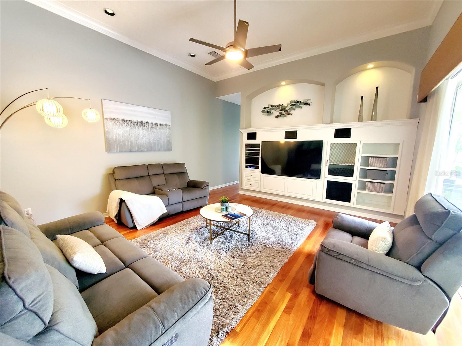 TREE TOPS PH 1 - Residential