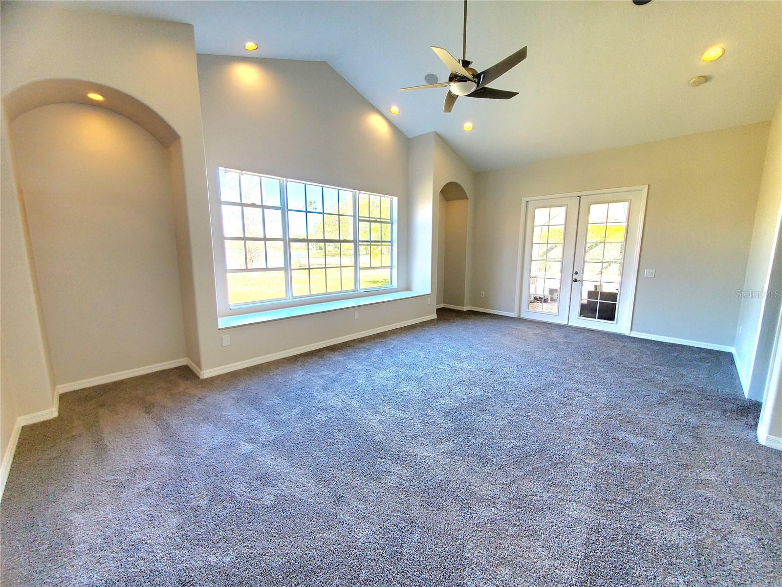 TREE TOPS PH 1 - Residential