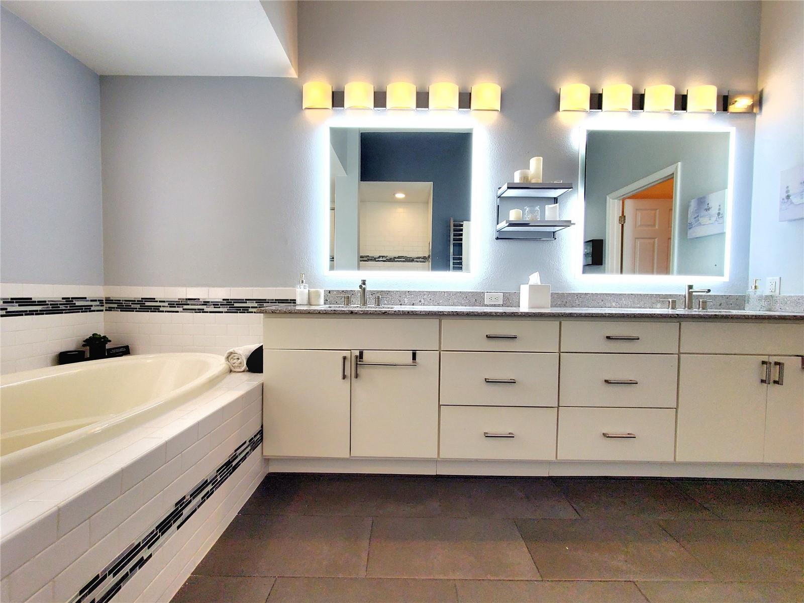 TREE TOPS PH 1 - Residential