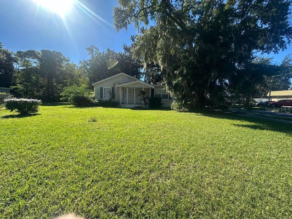 AVONDALE TERRACE - Residential