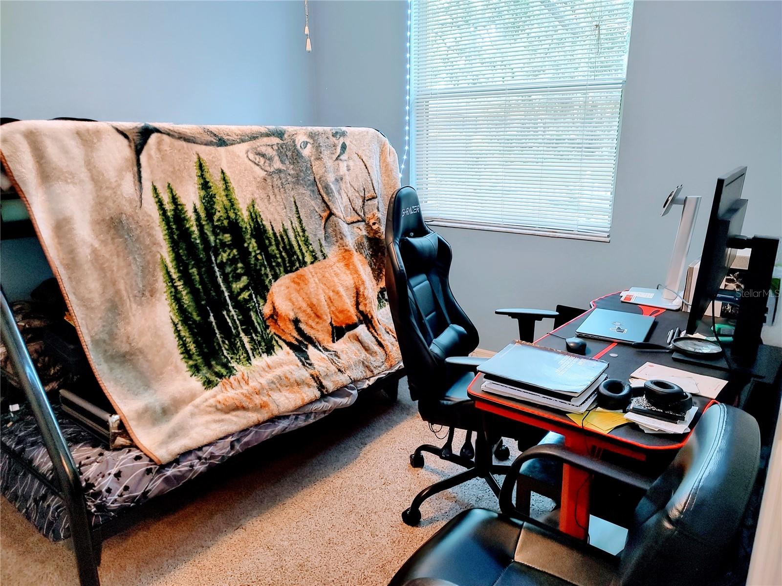 TROPICAL SHORES - Residential