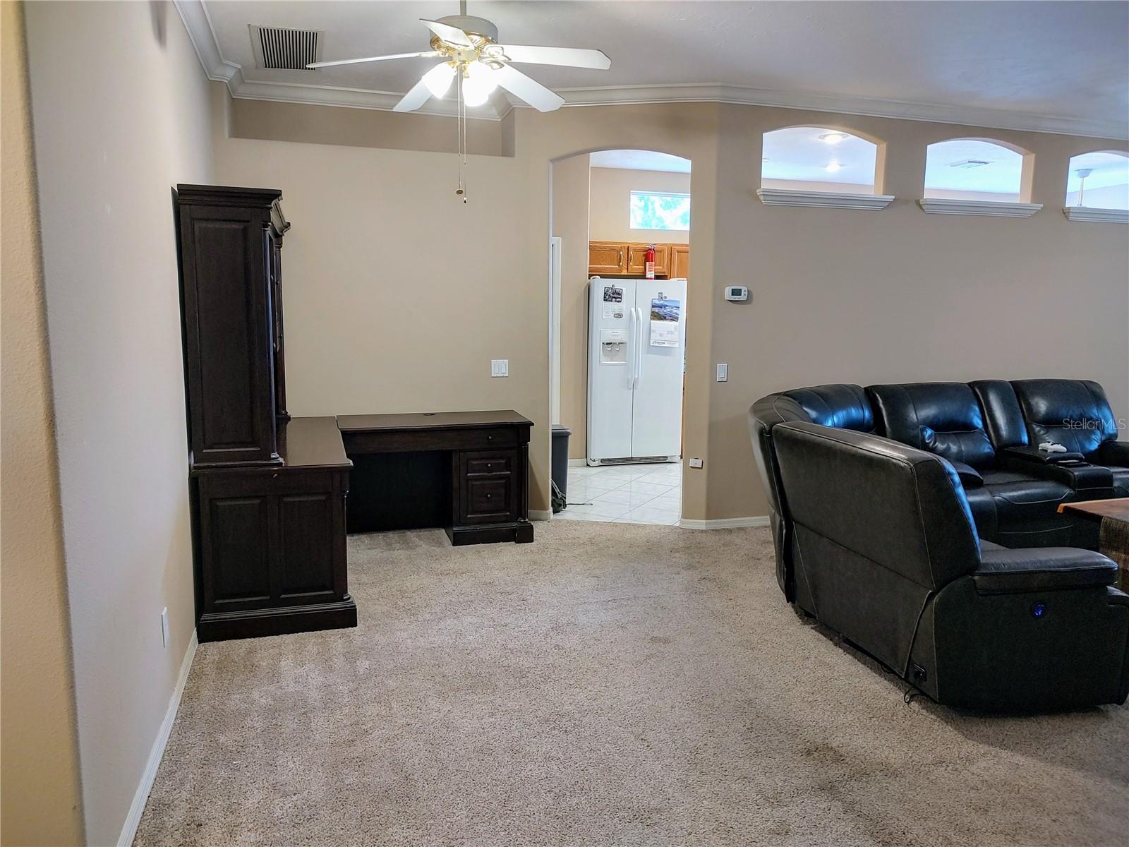 TROPICAL SHORES - Residential