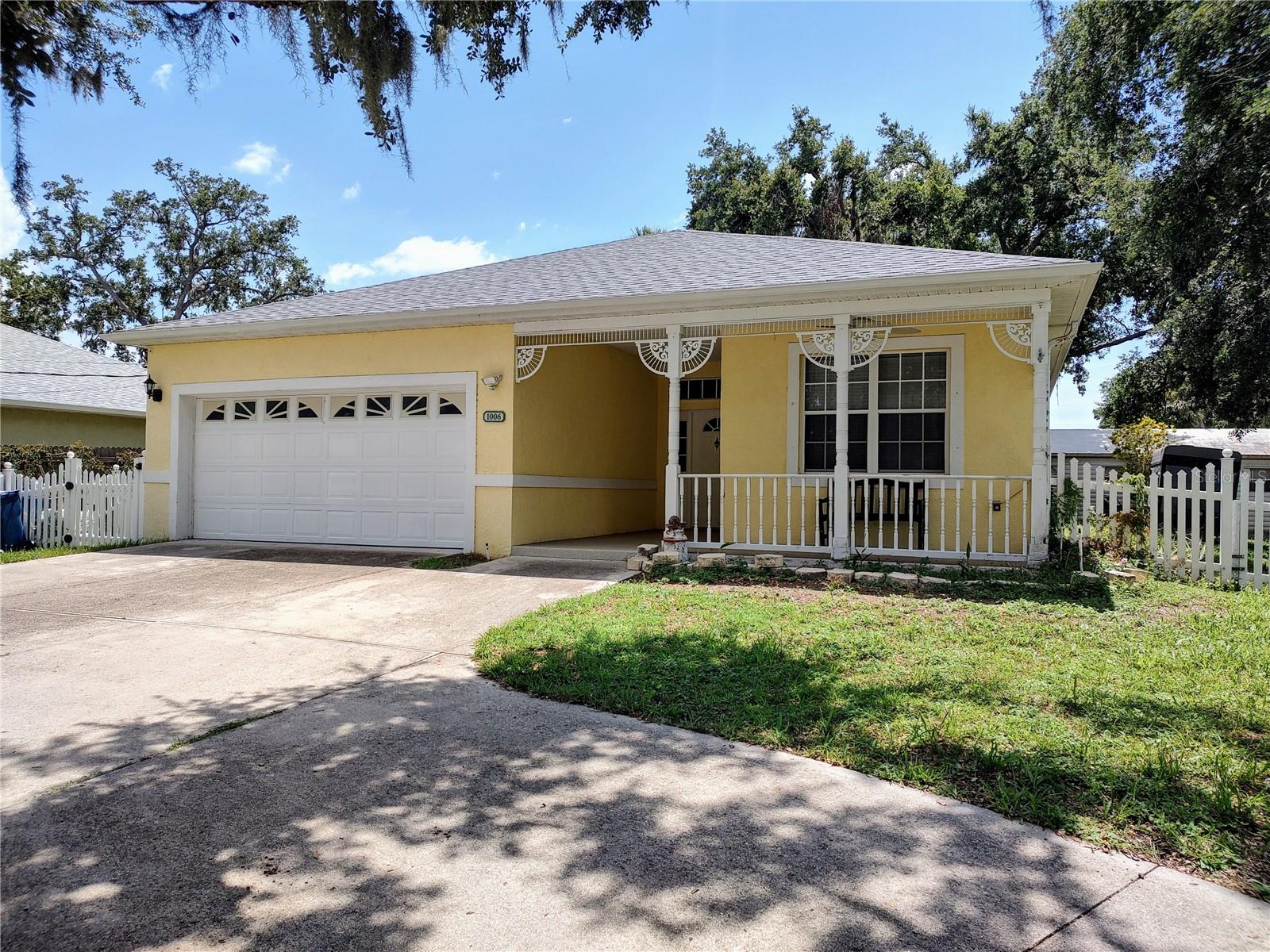 Offered at $399,900! Make this home yours. This 3-bedroom, 2-bath home with a 2-car garage offers a spacious open floor plan with high ceilings and a large eat-in kitchen. The living room/dining room combo and kitchen both feature sliders that open to an enclosed lanai. The interior laundry room is located off the kitchen and leads to the garage. Enjoy the back yard featuring a spacious deck where you can enjoy outdoor gatherings, barbecues, or games. A 12x24 detached workshop with electrical and A/C provides ideal space for hobbies or storage. No HOA here! Tucked away with a view of the Braden River from the front porch. The circular driveway offers ample parking and space for a boat or whatever toys you may have. This home stayed dry with no damage from the storms. Just 3 minutes from the State Road 64 Boat Ramp and centrally located near beaches, shopping, and dining. Recent updates include solar panels and added insulation (2024), water heater (2023), Roof (2020) and A/C (2024).