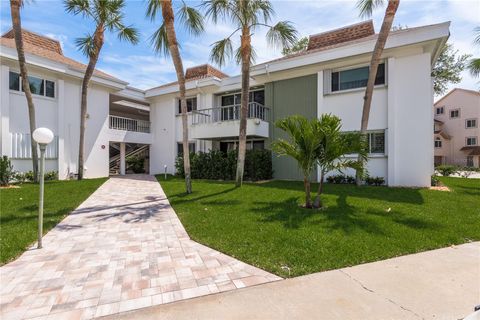 311 ISLAND WAY 101 CLEARWATER BEACH FL 33767