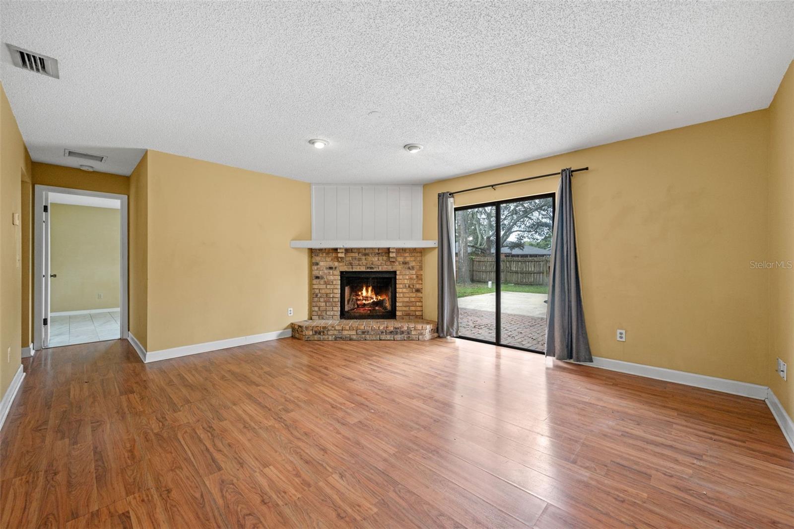 2528 CANTERCLUB TRAIL