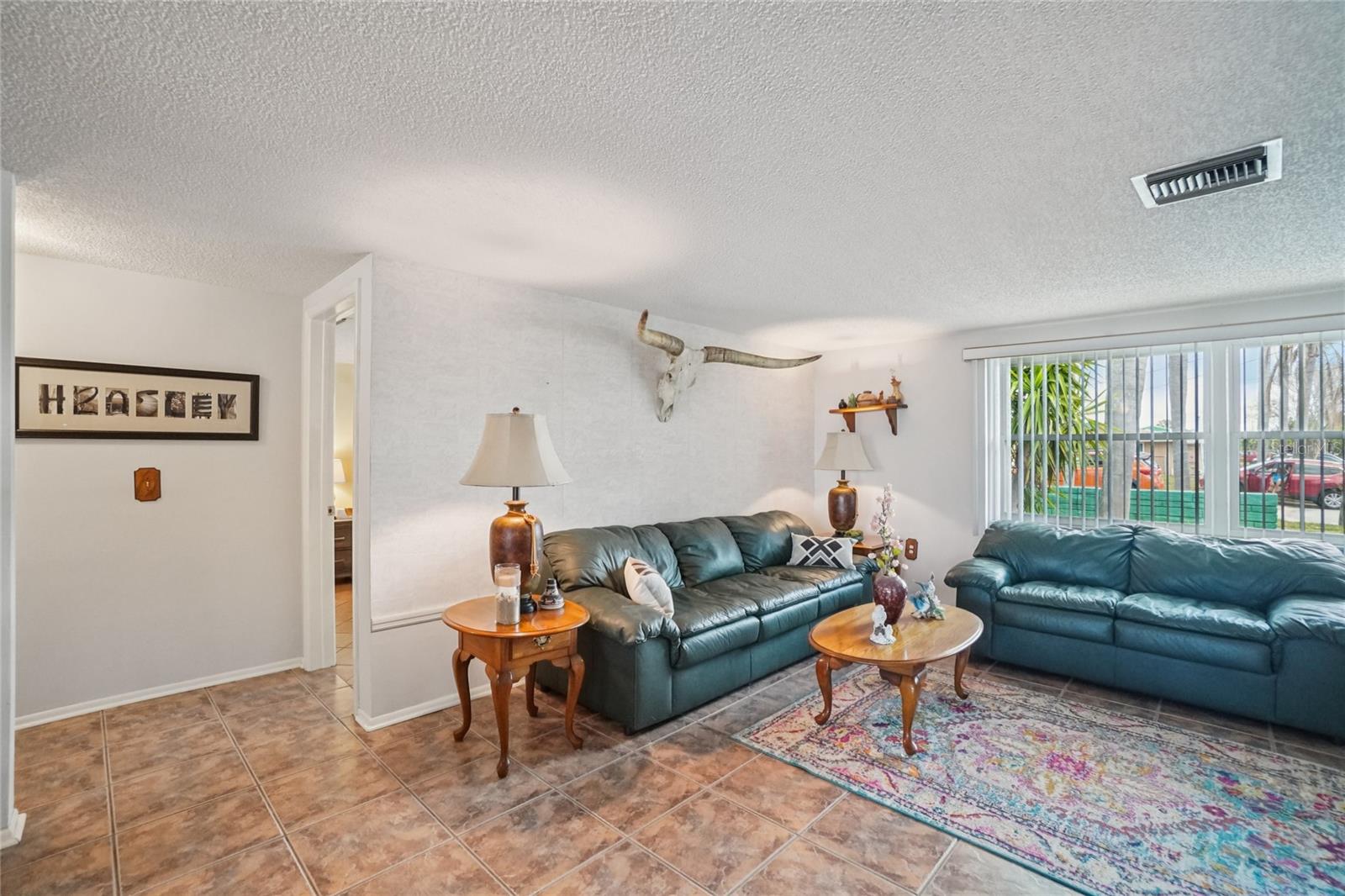 LEISURE BEACH - Residential