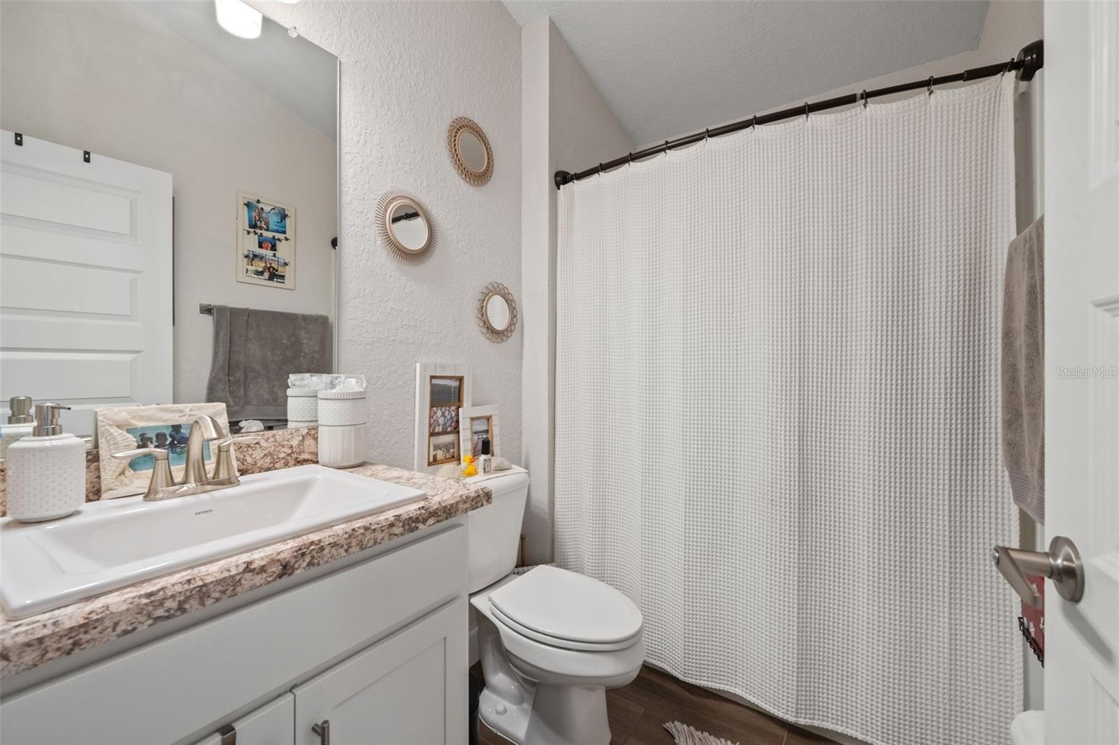 WYLD PALMS VILLAGE CONDOMINIUM - Residential