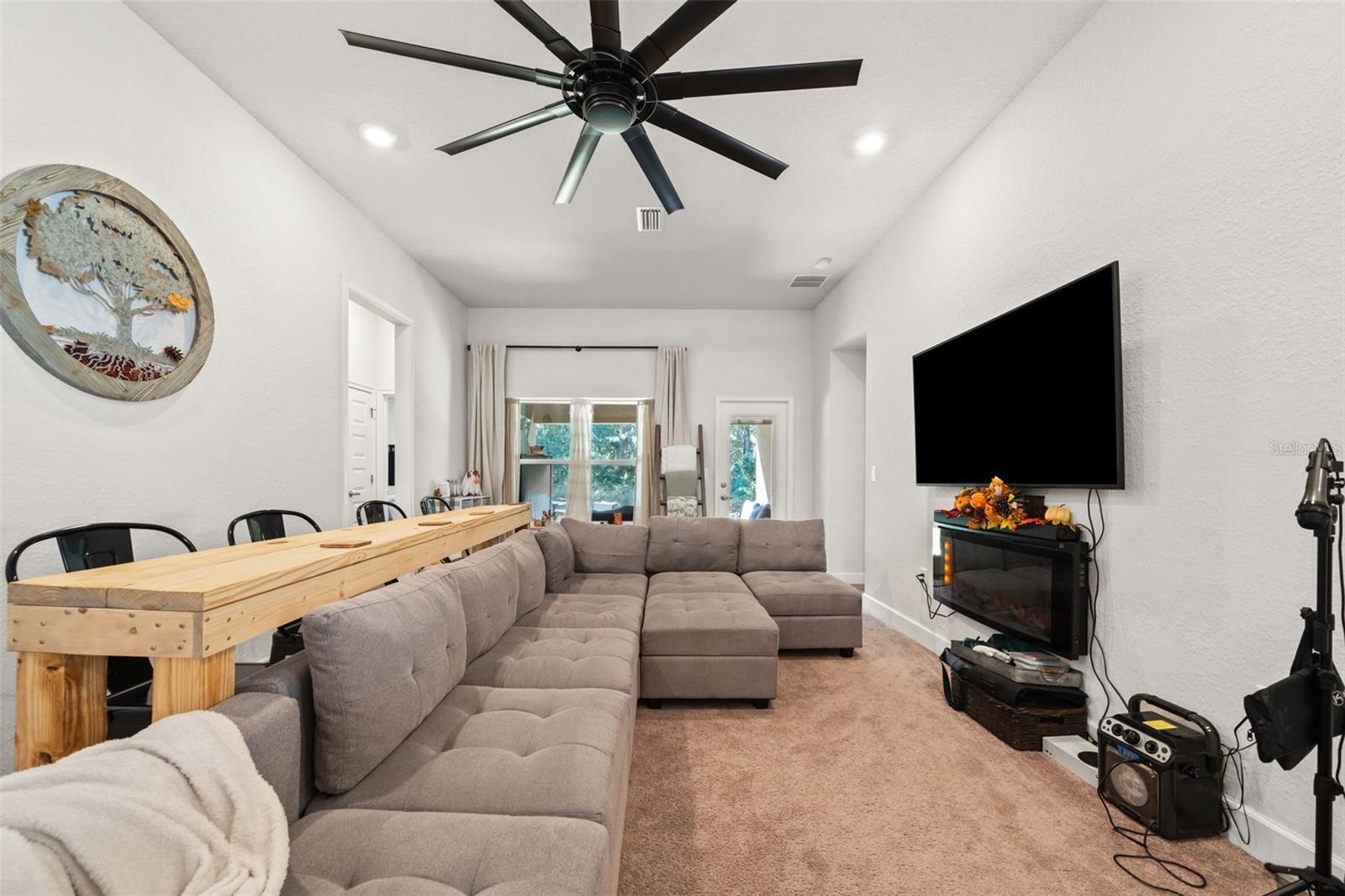 WYLD PALMS VILLAGE CONDOMINIUM - Residential